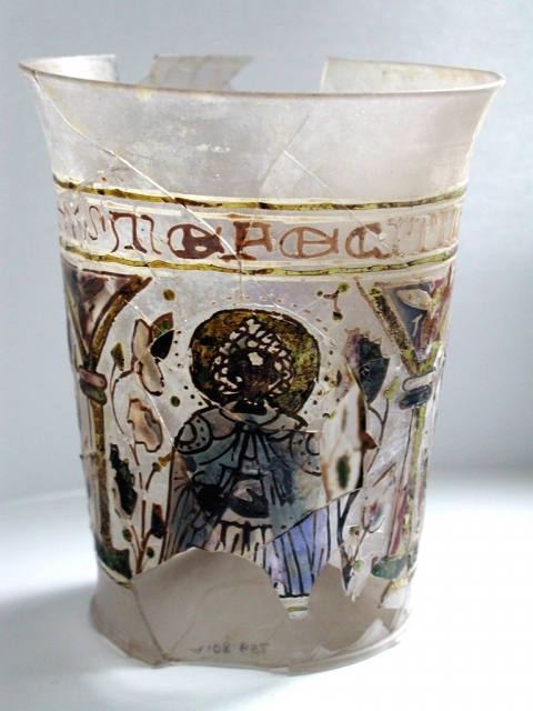 IMEILUS: Veneetsia peeker, mis on üks auväärsemaid eksponaate Tartu linnamuuseumi kogudes. peeker