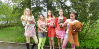 „Mina võtan koolist kaasa palju tarkust ja uusi sõpru.“