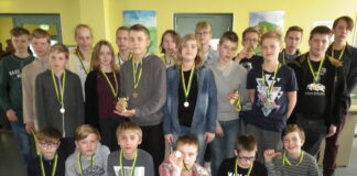 Edukas võistleja proovis kuldmedali ehtsust hambaga