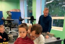 Lasteaiarühma isadepäev kutsehariduskeskuse tehnikaosakonnas