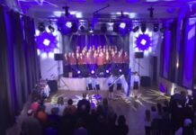 Sini-must-valge juubel Reola kultuurimajas