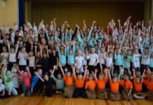 Kümnes Tartumaa tantsupäev