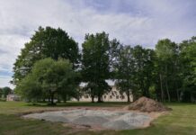 Kambja laulu- ja mänguselts rajab esinemisplatsi