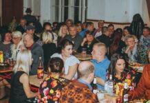 „Kolhoosirahva” suur lõikuspidu Vana-Kuustes