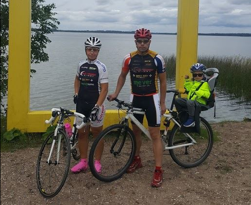 Rattamatkasari väisab Uhti kõrtsi ja Andre juustufarmi