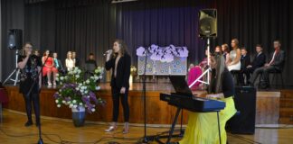 Kambja kool võtab konkursi korras tööle muusikastuudio õpetaja