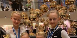 Edukad standardtantsijad õpivad Ülenurme gümnaasiumis