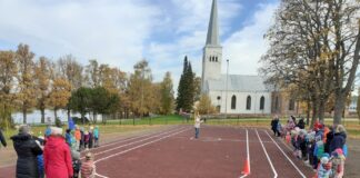 Kambja lasteaia oma spordiväljak