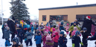 Jõuluaja lõpetamine Nurmepesa lasteaias