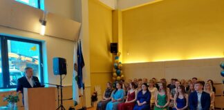 Kambja koolides lõppesid lõpuaktused