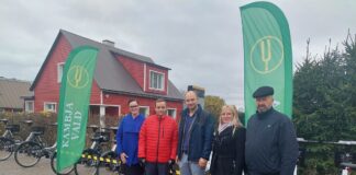 Ülenurmel avati Tartu rattaringluse parkla