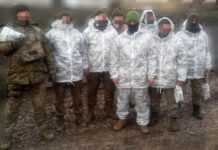 Aitame nii palju, kui suudame ja saame Ukraina sõdurid talvistes maskeerimisvormides.