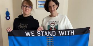 Ukrainlasteni jõudsid kaubikud ja maiustused