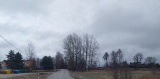 Algamas on tööd Külitse järve tee valgustamiseks