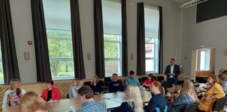 Saku Vallavalitsuse töötajad tutvusid Kambja valla heade kogemustega