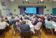 Fotomeenutus memme-taadi peolt