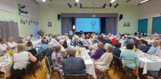 Fotomeenutus memme-taadi peolt