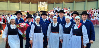 Reola segarühm (D-rühm) ootab keskealisi tantsupaare