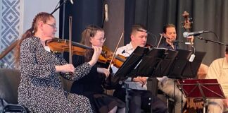 Ainulaadne kontsert pereansambli Perepill ja lõõtsamaestro Kalle Raidsaluga