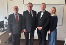 Ülenurme Gümnaasiumit külastas suursaadik ja ajaloodoktor Margus Laidre