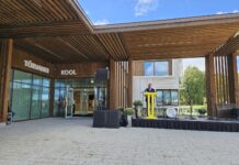 President Alar Karis avas Tõrvandis insenerioskustele pühendunud kooli