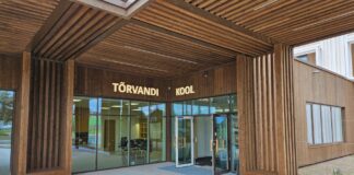 Tõrvandis toimuv koolitoidu konverents toob alevikku tavapäraselt suurema liikluse