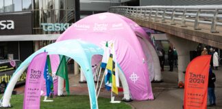 Teerajajate allee pikenes Euroopa kultuuripealinna jalajälgedega