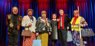 Eakate jõulupidu tõi kokku vanad tuttavad ja sõbrad