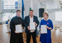 Pidulikul kontsertaktusel anti üle Tartumaa kõrgeimad teenetemärgid