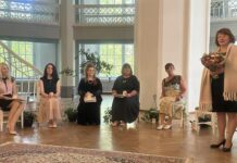 Esitada saab kandidaate Tartumaa aasta ema konkursile