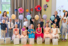 Soinaste lasteaia laululinnud läksid lendu