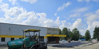 Algamas on valla teede ja tänavate pindamine