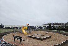 Kogukonna eestvedamisel valmis Räni alevikus Tiigrisilma puhke- ja mänguväljaku esimene etapp