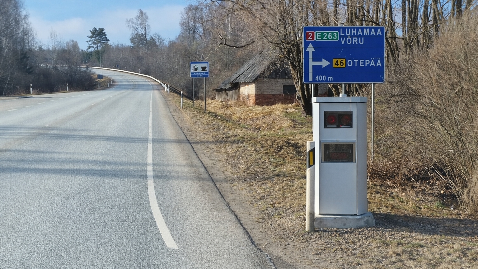 Tatra orus tuleb uuest nädalast olla tähelepanelikum nii „raske jala sündroomiga“ kui ka hajameelsetel sõidukijuhtidel, sest transpordiamet on sinna paigaldanud