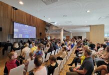 Tõrvandi Kooli IV teadusõhtu tõi koolimajja uurimisrõõmu, avastusi ja elevust